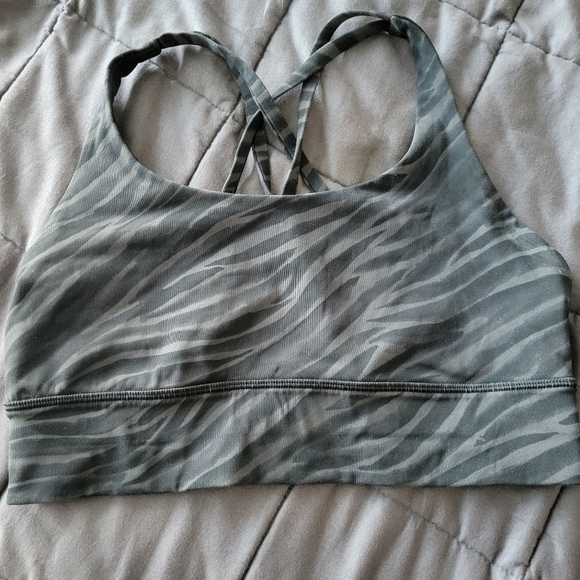 Lululemon Energy Bra Long Line Le Tigre Camo Deep Coal Black Grey Strappy Size 8 - Picture 2 of 4